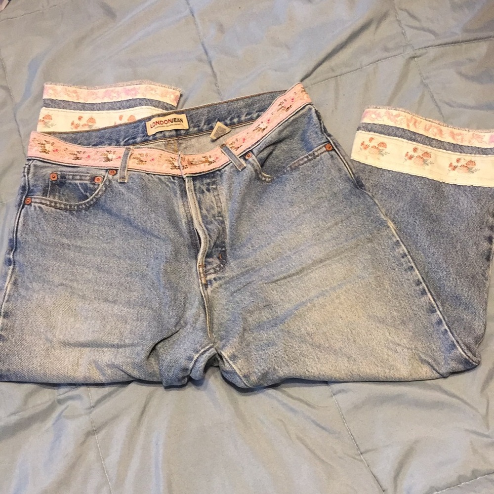 VINTAGE London Jean capris, EUC